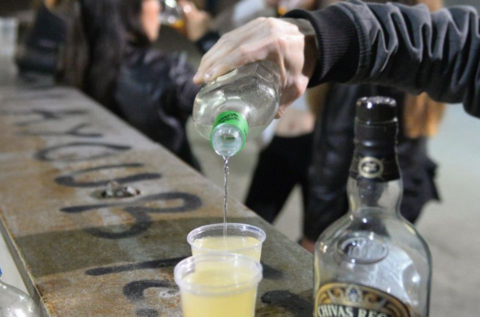 Botellón en Mataró: a partir de ahora multas más elevadas Botellón en Mataró: a partir de ahora multas más elevadas