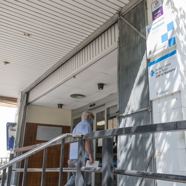 L'atenció primària acumula cues i no pot atendre tot el que atenia, en alguns casos L'atenció primària acumula cues i no pot atendre tot el que atenia, en alguns casos