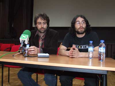 Roger Mas y David López durante la rueda de prensa. Roger Mas y David López durante la rueda de prensa.