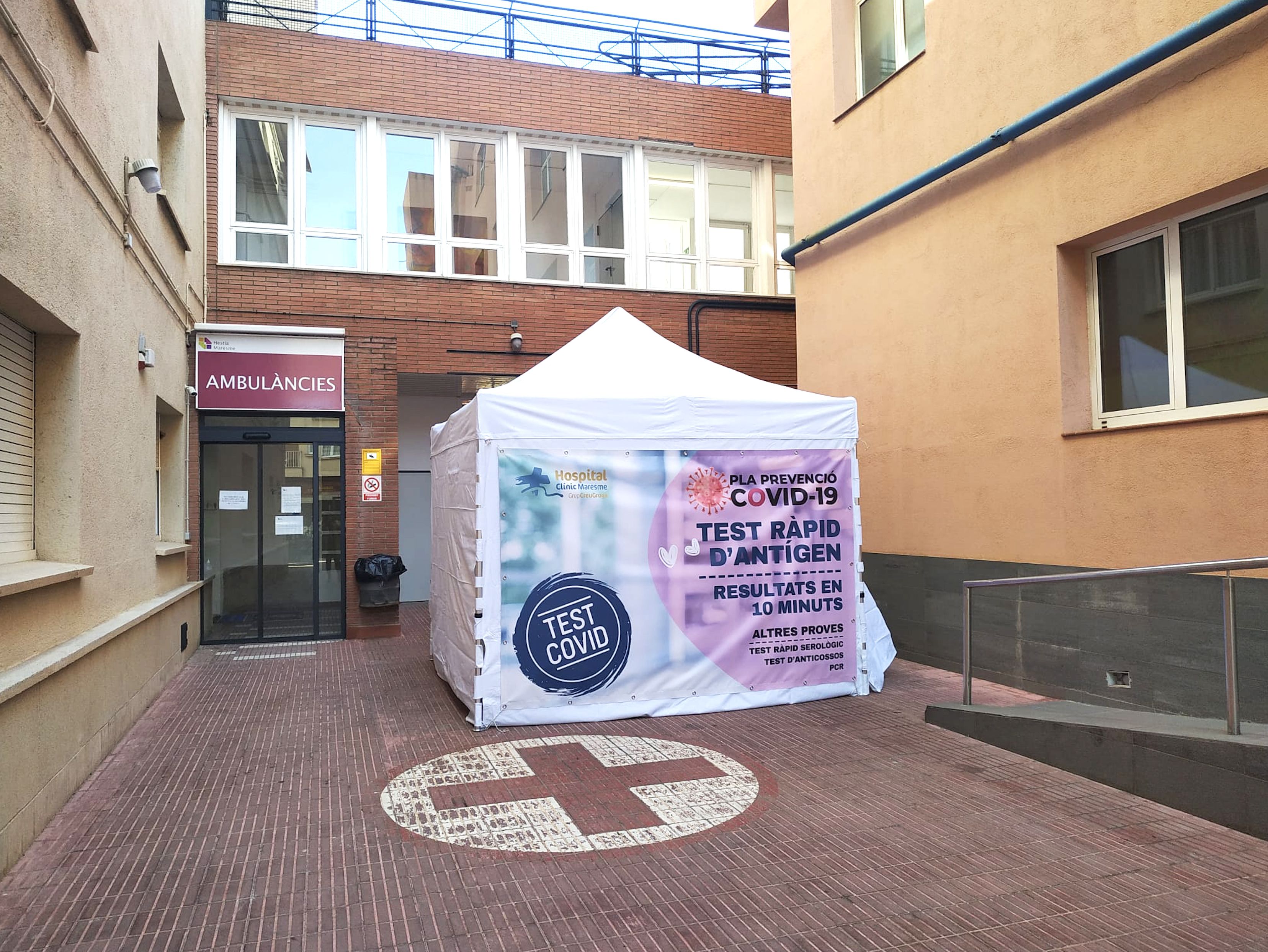 Carpa del Hospital Clínico Maresme para tests Covid