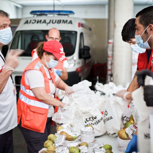 Banc dels aliments Creu Roja a Mataró, un dels punts de suport alimentari. Foto: Laura carrau Banc dels aliments Creu Roja a Mataró, un dels punts de suport alimentari. Foto: Laura carrau