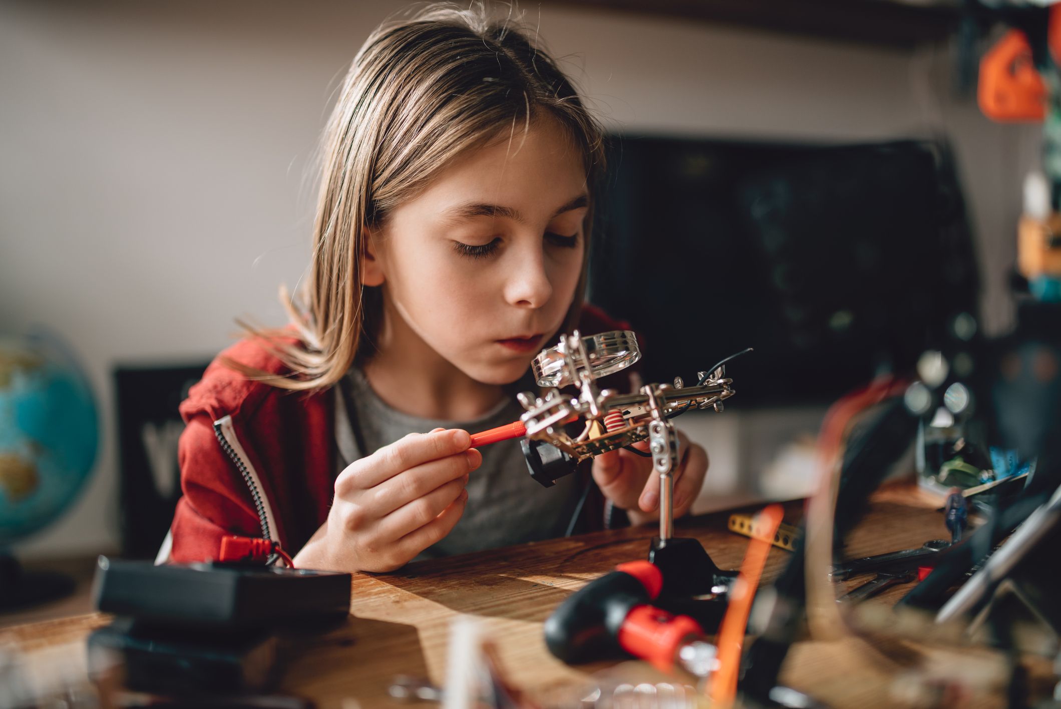 Un proyecto para despertar vocaciones científicas y tecnológicas entre las chicas