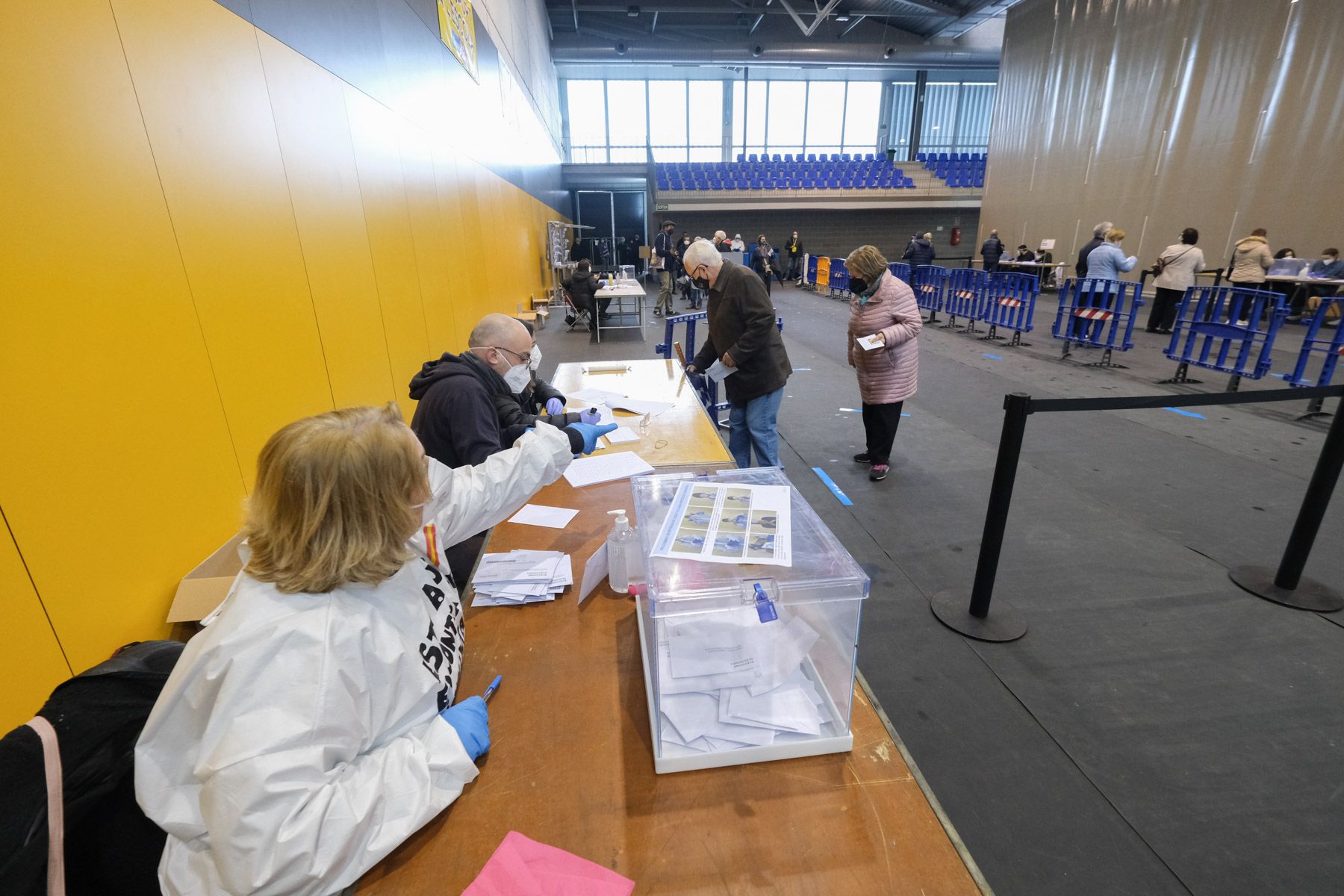 Elecciones en el Parlamento de Cataluña 2021, Pabellón Euskadi. Foto: R.Gallofré