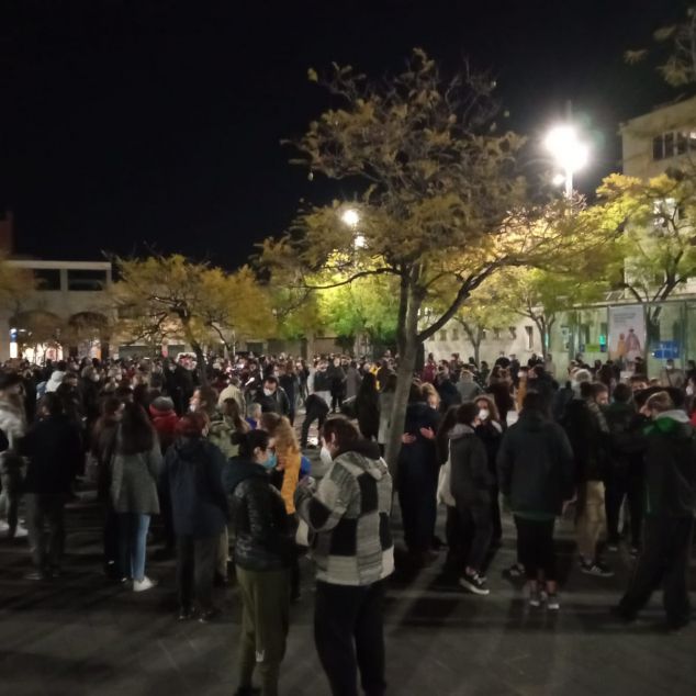 La Plaça de Tomás i Valiente es va engreixar La Plaça de Tomás i Valiente es va engreixar