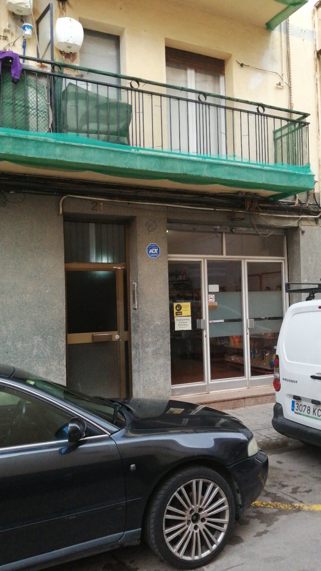 La botiga d'alimentació on han entrat a robar aquesta matinada