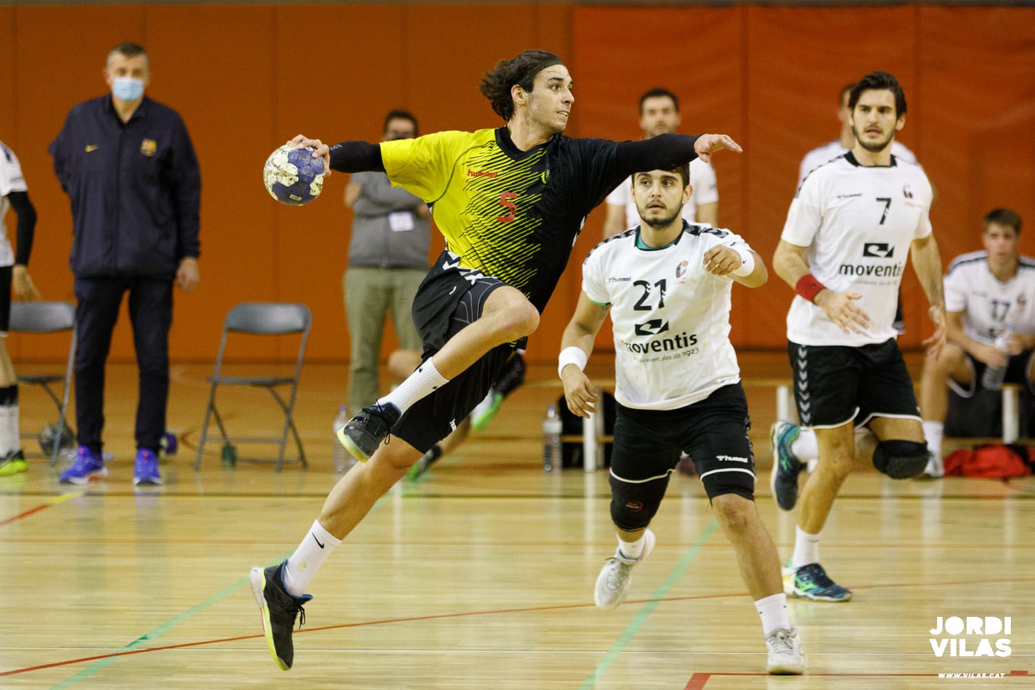 Jaume Pujol mirando a portería. Foto, Jordi Vilas.