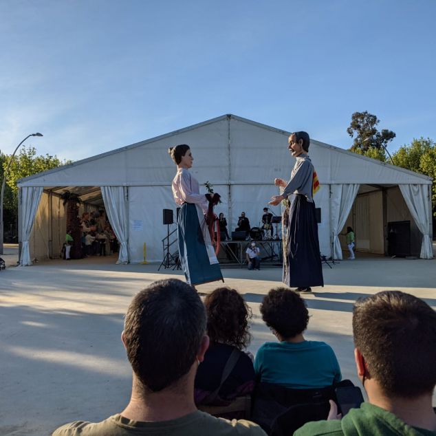 La ballada s'ha fet a fora de la carpa. Foto: Berta Mundó La ballada s'ha fet a fora de la carpa. Foto: Berta Mundó