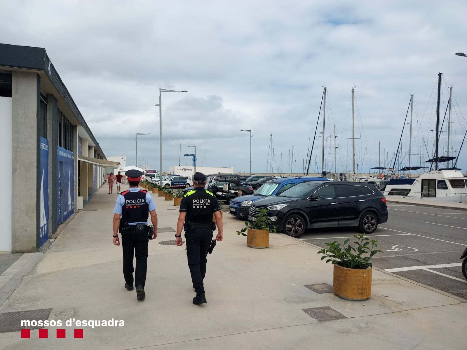 Mossos i Policia Local a Premià de Mar