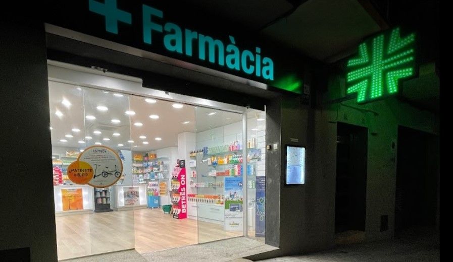 La farmàcia de la ronda Josep Tarradellas de Mataró
