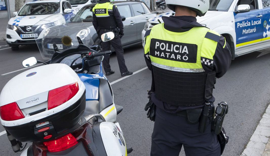La Policia Local de Mataró va patir l'agressió de l'home al barri del Palau. Foto: R.Gallofré