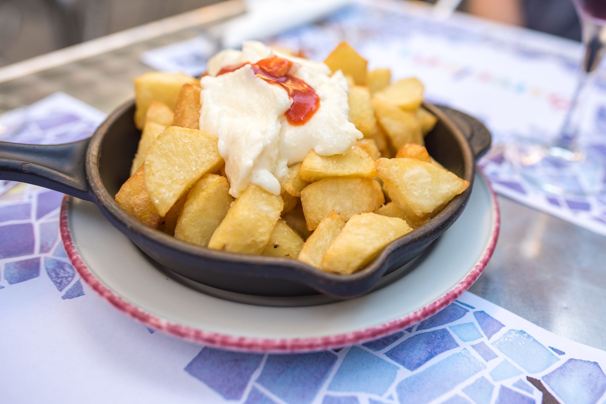 Com prefereixes les patates braves?