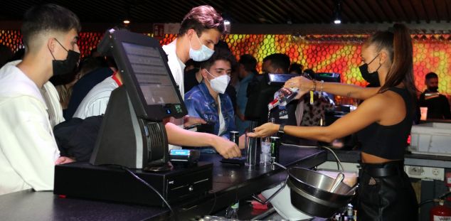 Nous aforaments: discoteques al 80 i gimnasos al 100%