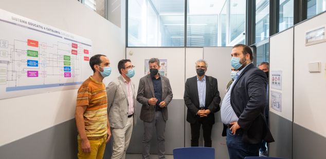 Inauguració de l’Oficina d’Orientació Educativa, perquè els mataronins no deixin d'estudiar i de formar-se. Foto: R. Gallofré Inauguració de l’Oficina d’Orientació Educativa, perquè els mataronins no deixin d'estudiar i de formar-se. Foto: R. Gallofré