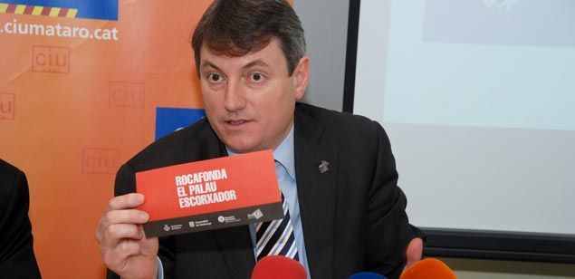 Mora a la rueda de prensa