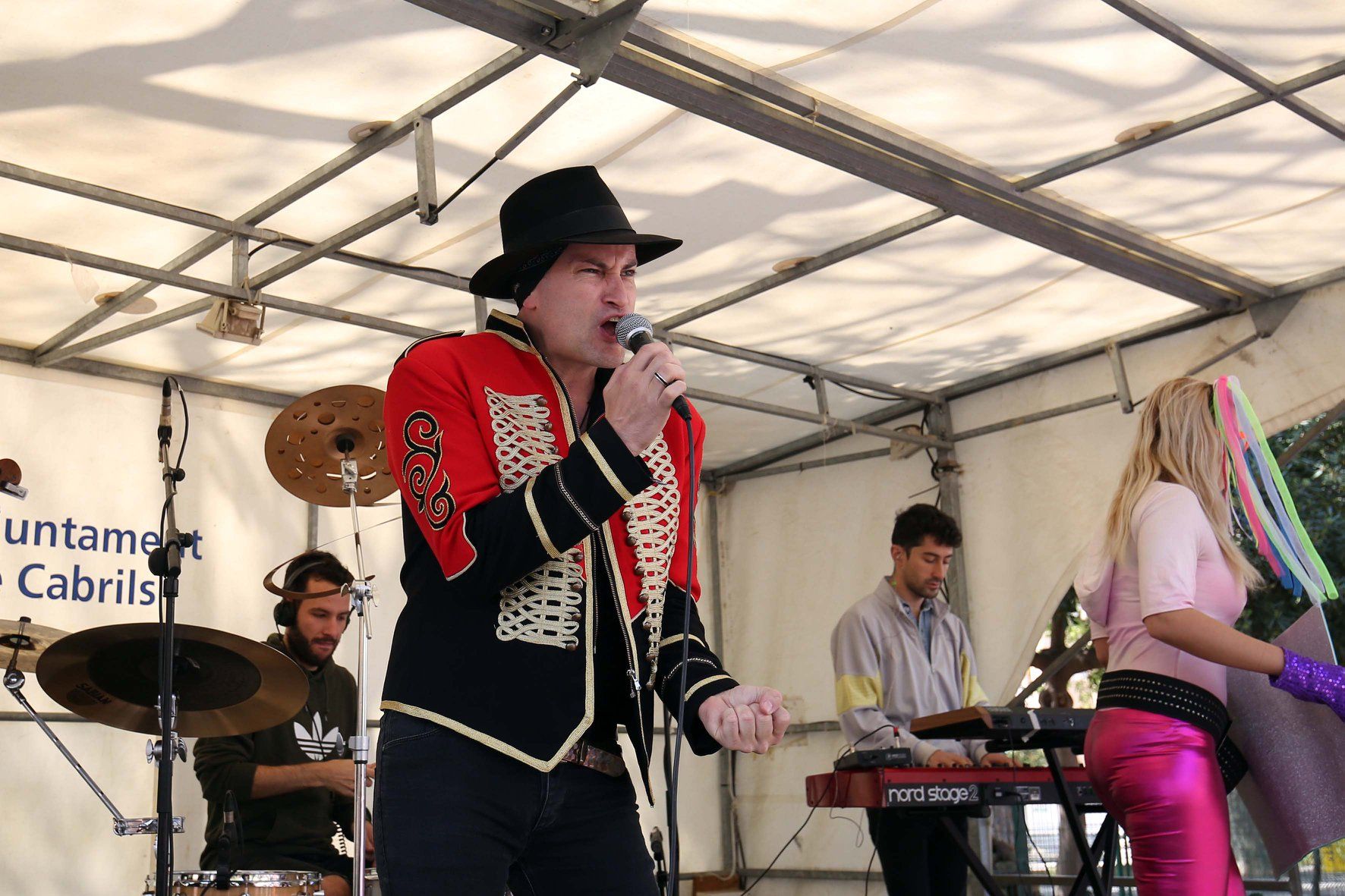 Chicos' Roll: cuando los hijos bailan la música de los padres
