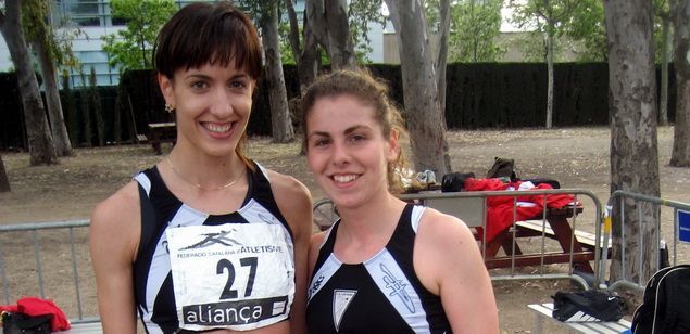 Elena Adán y Judith Llavero, la nueva y la antigua recordwoman de obstáculos Elena Adán y Judith Llavero, la nueva y la antigua recordwoman de obstáculos