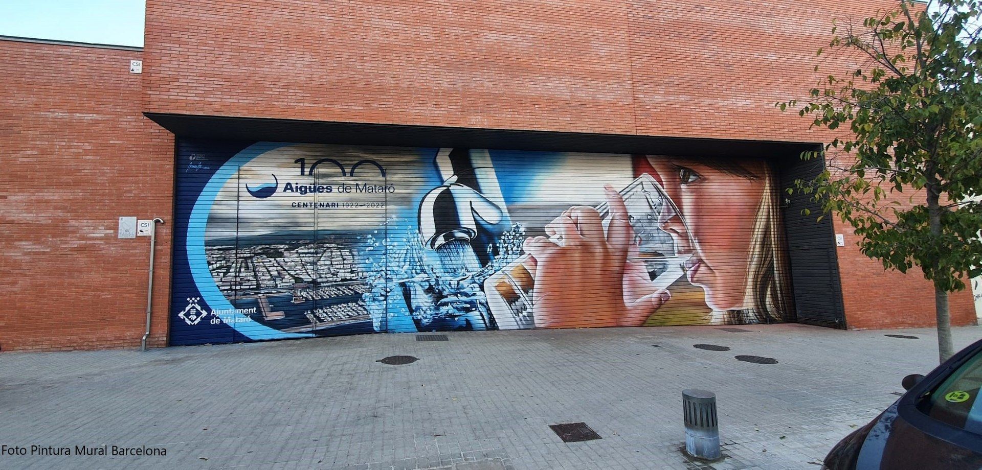 Un mural de Mateo Lara decora uno de los depósitos de Aguas de Mataró. Foto: Ayuntamiento
