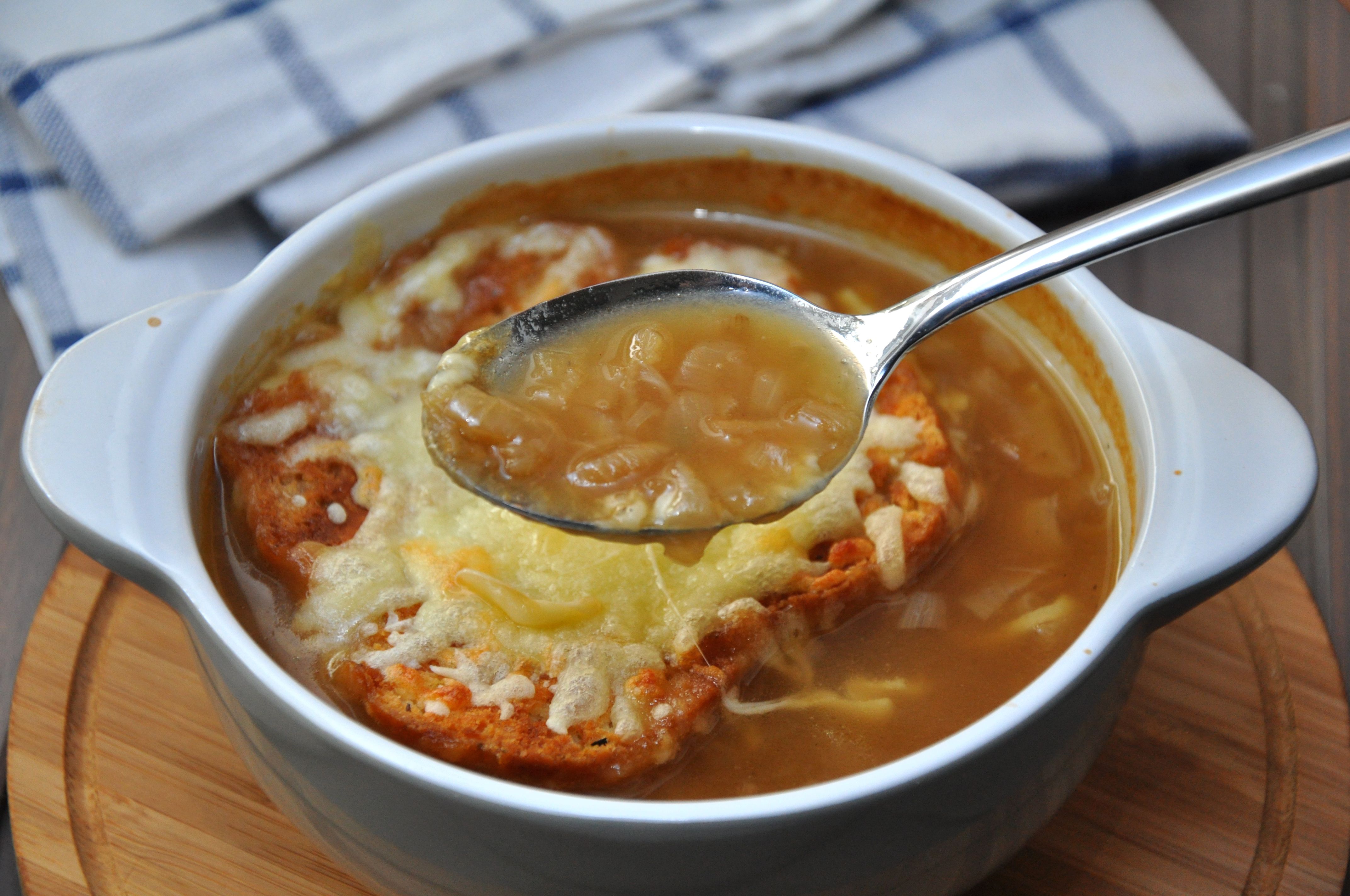 Sopa de cebolla: el mejor rescoldo a medio invierno