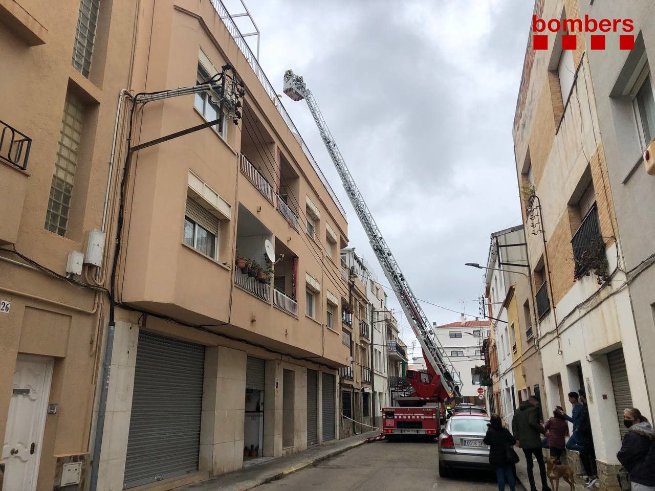 A la nau de Vilassar cremada hi vivien 17 persones vulnerables