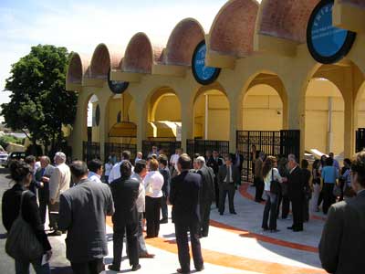 La presentació va congregar nombroses autoritats.