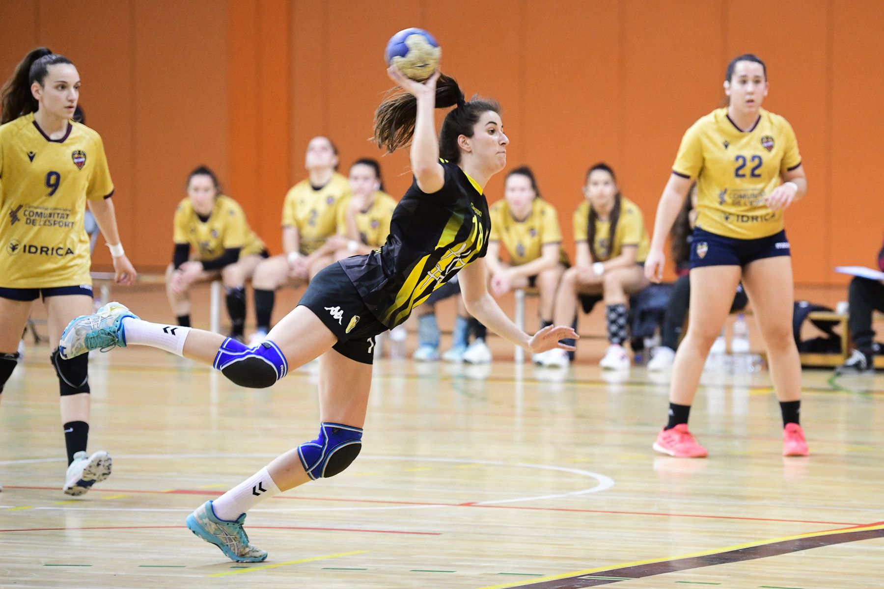 220219 Balonmano femení JHM japo Levante UDMB deportes. Foto: R.Gallofré