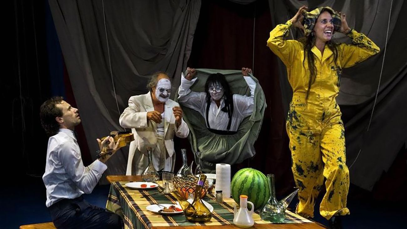 El muntatge de circ 'Travy'