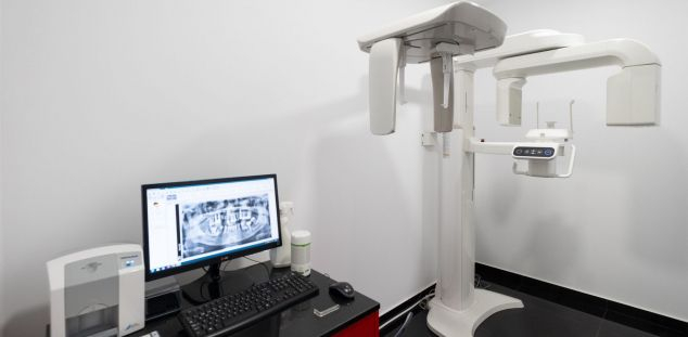 Clínica dental Abaden. Foto: R.Gallofré Clínica dental Abaden. Foto: R.Gallofré