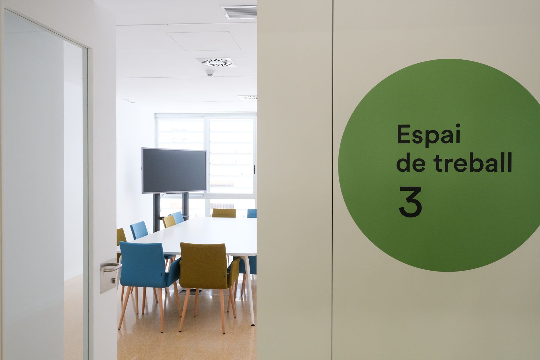 L’Ajuntament de Mataró contractarà a sis persones trans Espai Mataró Connecta. Foto: R.Gallofré