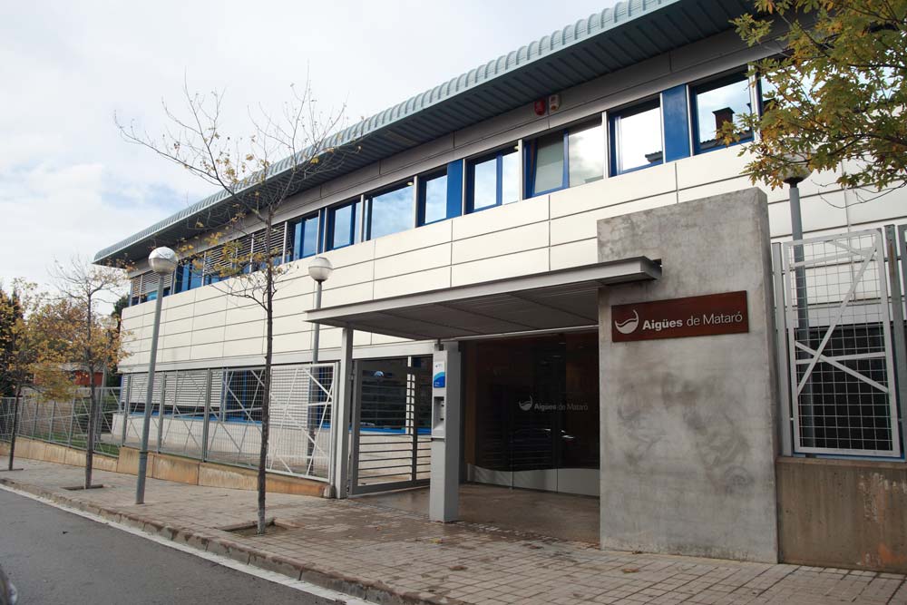 La seu de la companyia d'aigües.