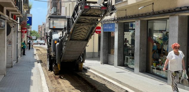 Obres al carrer Montserrat. Obres al carrer Montserrat.