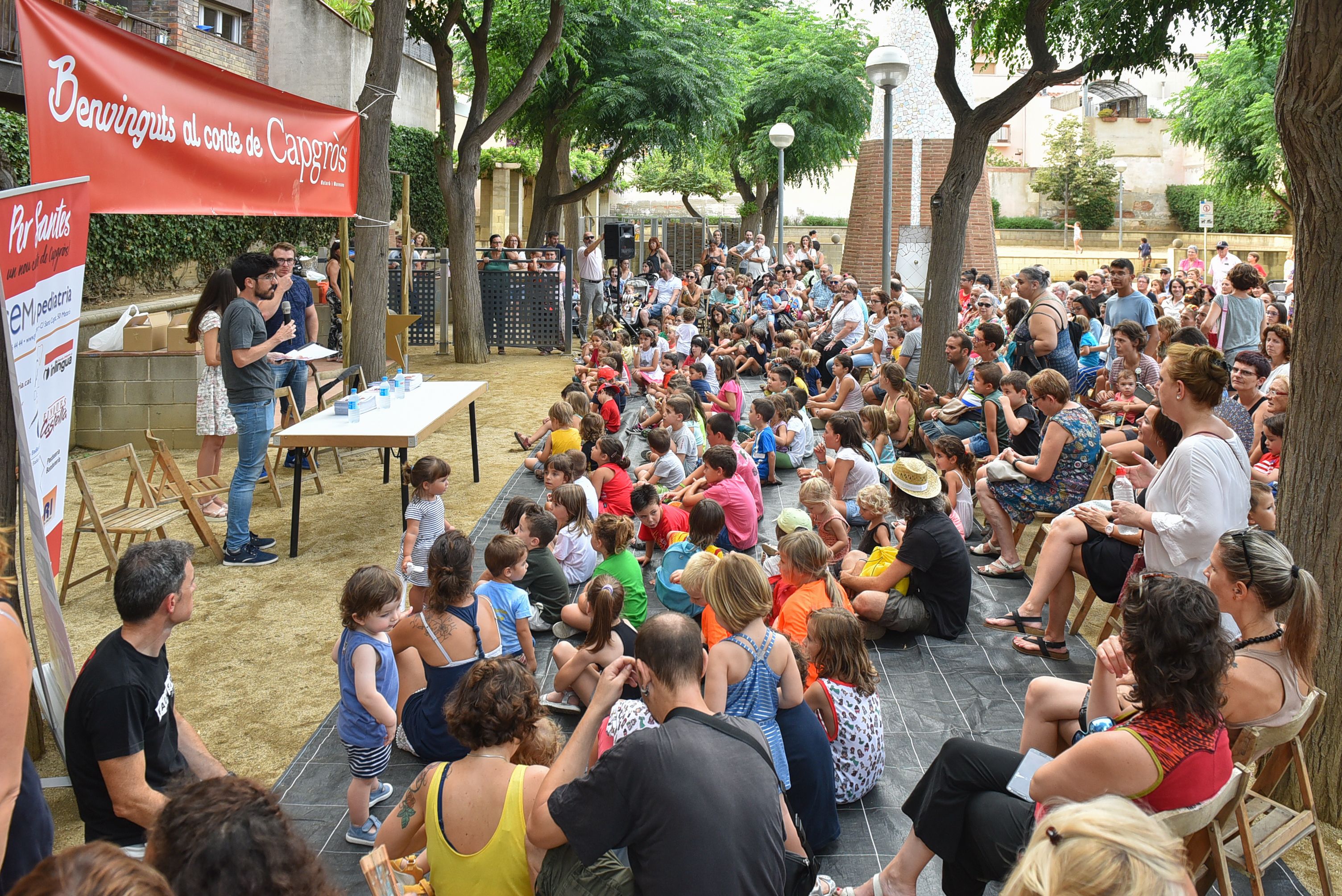 Imatge d'una presentació del Conte de Santes Foto: R. Gallofré
