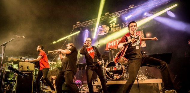 16 Orquestra Mitjanit 16 Orquestra Mitjanit