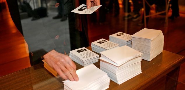 Imagen de la votación ahora hace un año Imagen de la votación ahora hace un año