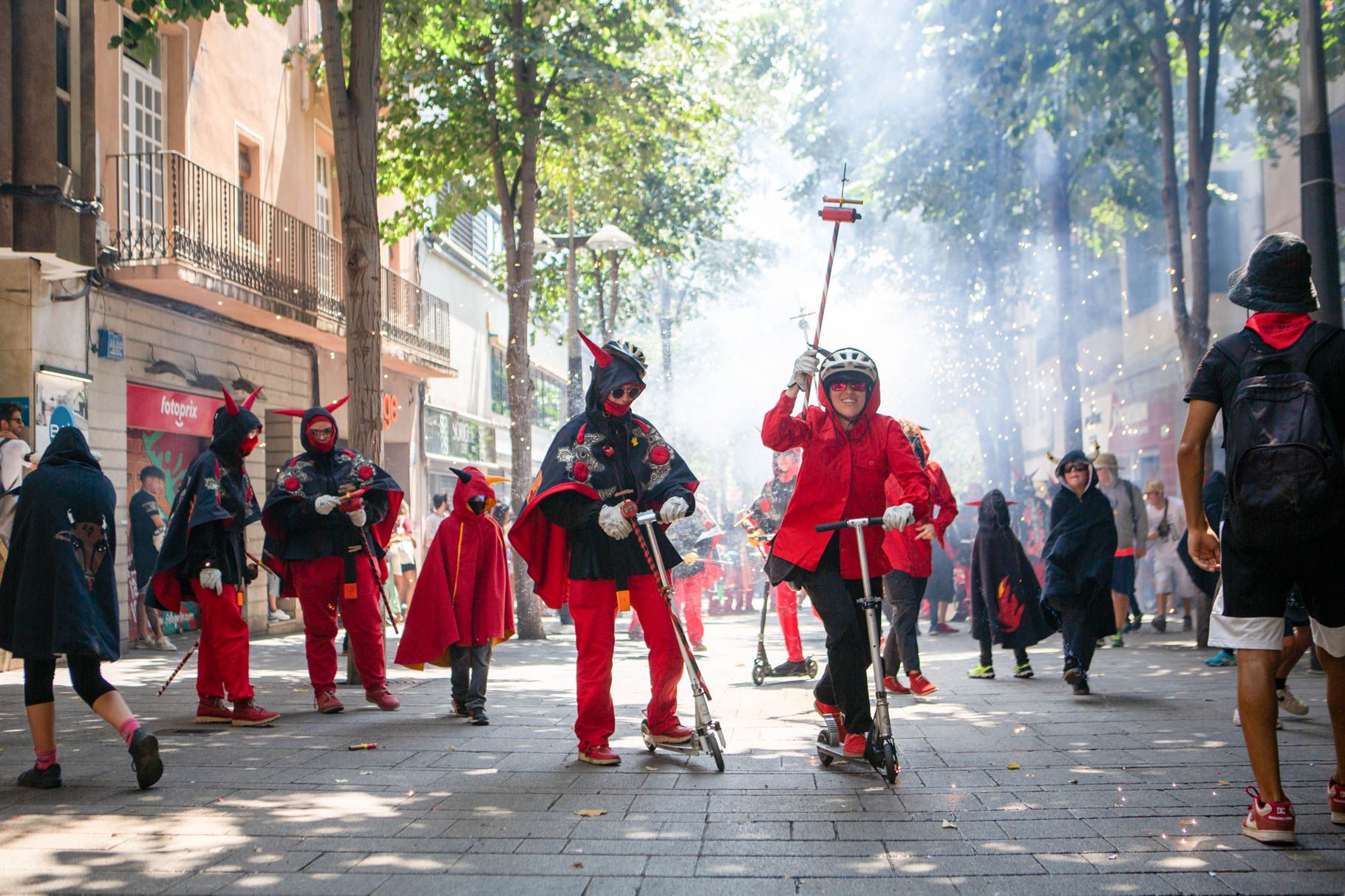 Diablesses en patinet Foto: Max Noè-van Woerden