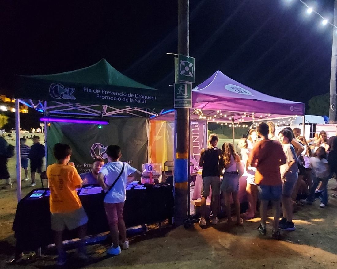 Més formació i millors Punts Liles:  Punt Lila a la Festa Major de la Garriga, aquest estiu. Autoria: Sara Riera Blasi / Ajuntament de la Garriga.