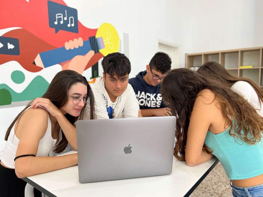 Cicle formatiu Escola GEM per agències de publicitat i màrqueting