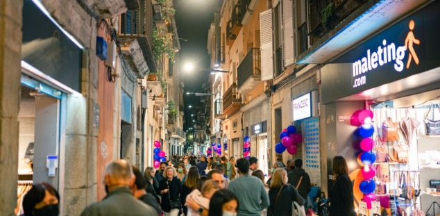La Street Shopping Night activa els carrers de Mataró La Street Shopping Night activa els carrers de Mataró