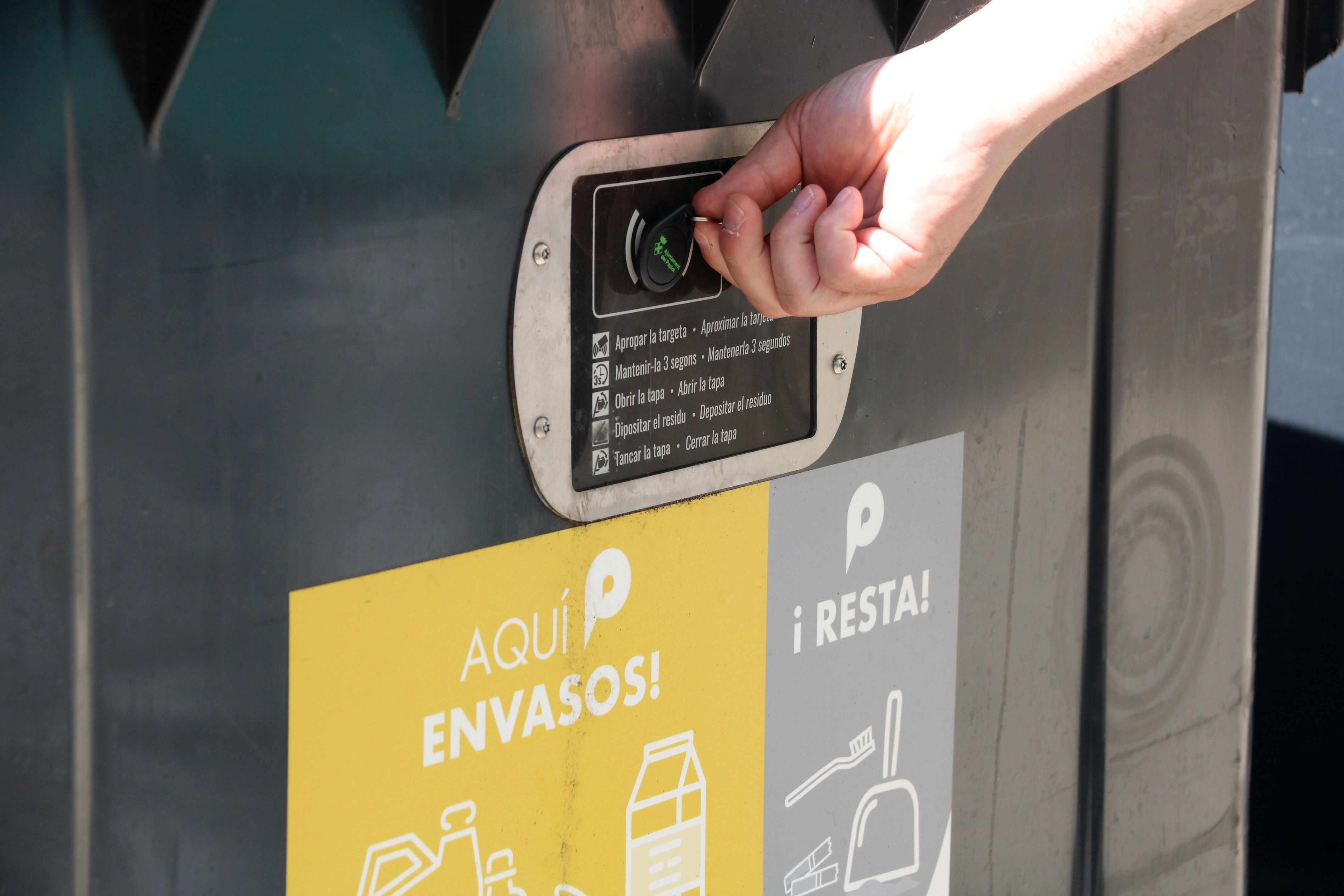 Contenidors intel·ligents similars als que es volen aplicar a Mataró