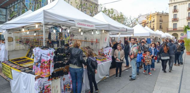 Market Ocasiódel NEM L’al·licient dels descomptes fa bullir el centre de Mataró Market Ocasiódel NEM L’al·licient dels descomptes fa bullir el centre de Mataró