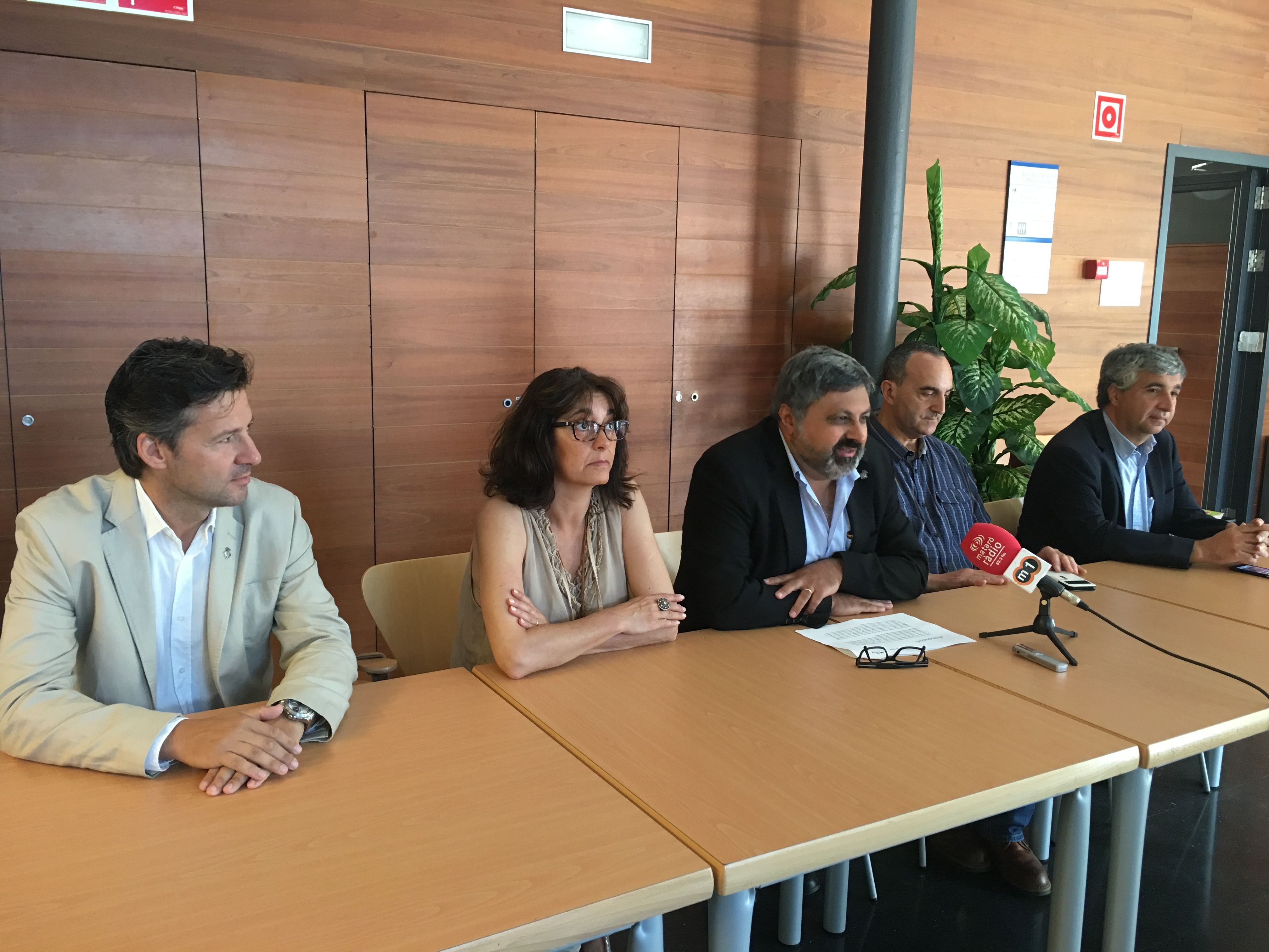 Els regidors en la presentació del projecte.