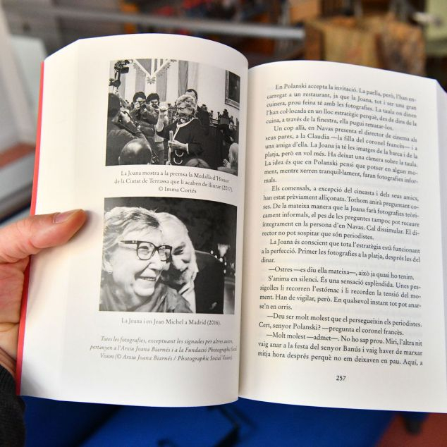 Llibre de Joana Biarnés per Jordi Rovira Llibre de Joana Biarnés per Jordi Rovira