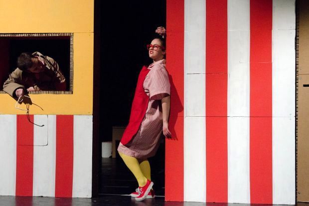 El show de happy pollo