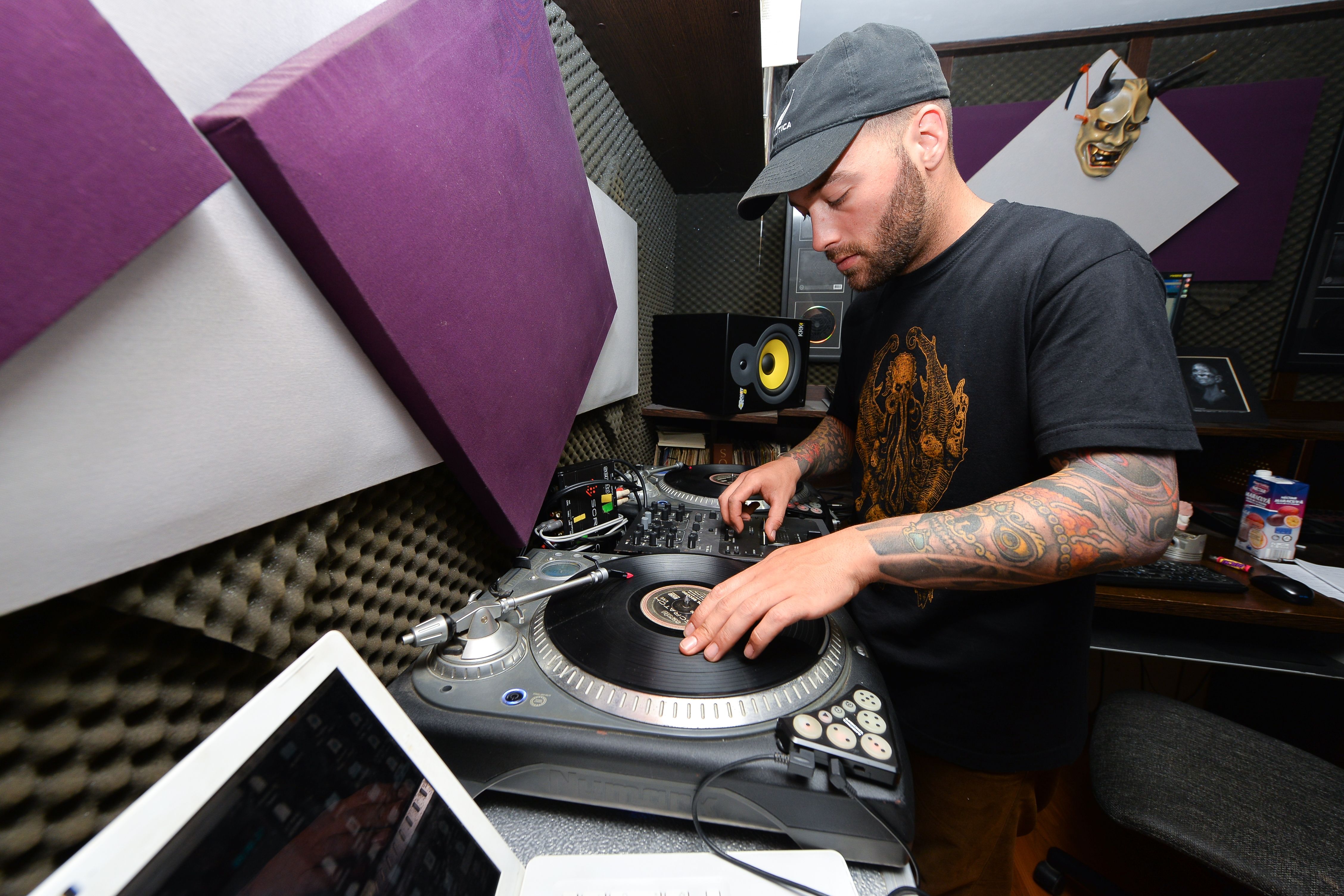 El mataroní DJ Swet.