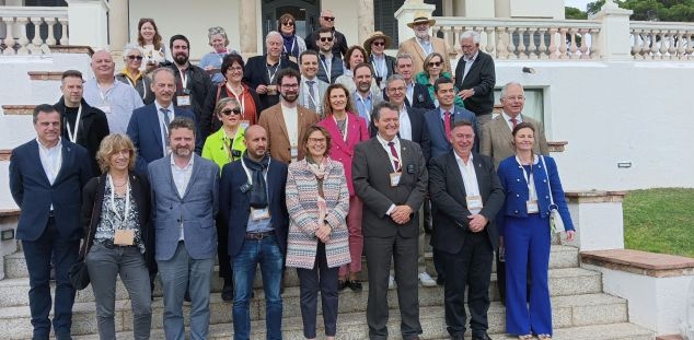Foto de família de la presentació Foto de família de la presentació