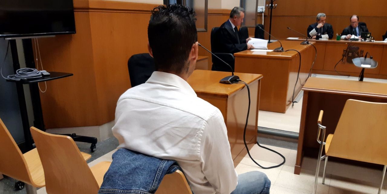 L'agent de la Guardia Civil, durant el judici. Foto: ACN