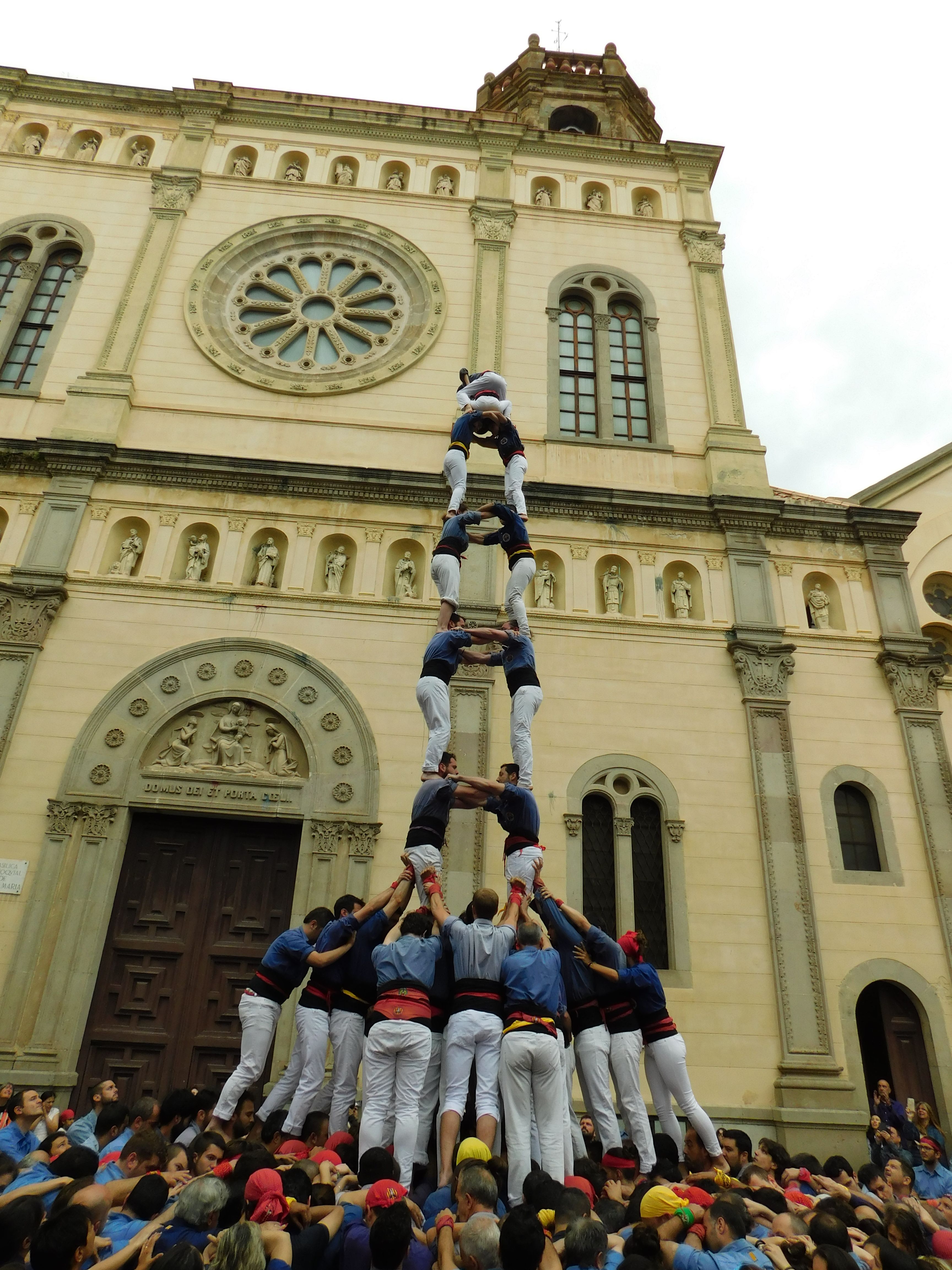 Els Capgrossos apunten alt: torre de 8 i 3 de 9 a l’Aniversari