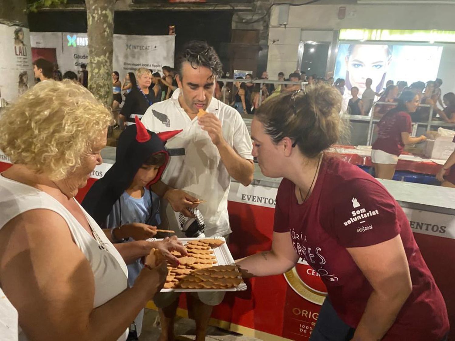 Voluntariat a Les Santes. Foto: Ajuntament
