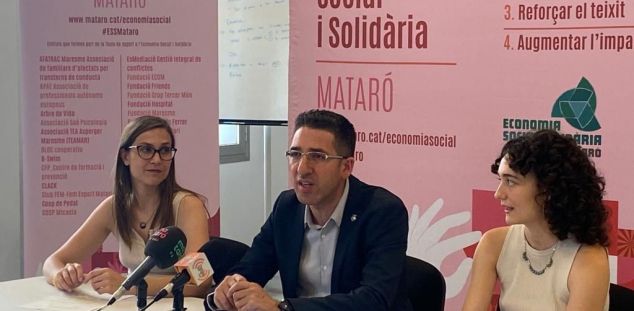 El regidor d'Empresa i Ocupació, Sergi Morales, presenta la Setmana de l'Economia Social i solidària. Foto: Ajuntament.