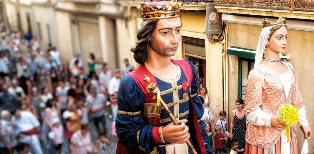 Els gegants d'Arenys prortagonistes de la Festa Major