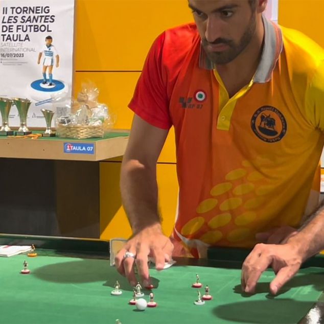 Andrea Ciccarelli, del club TS Napoli Fighter, brillant campió del torneig